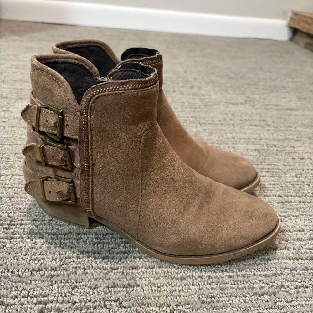 Women’s Brown Ankle Boots